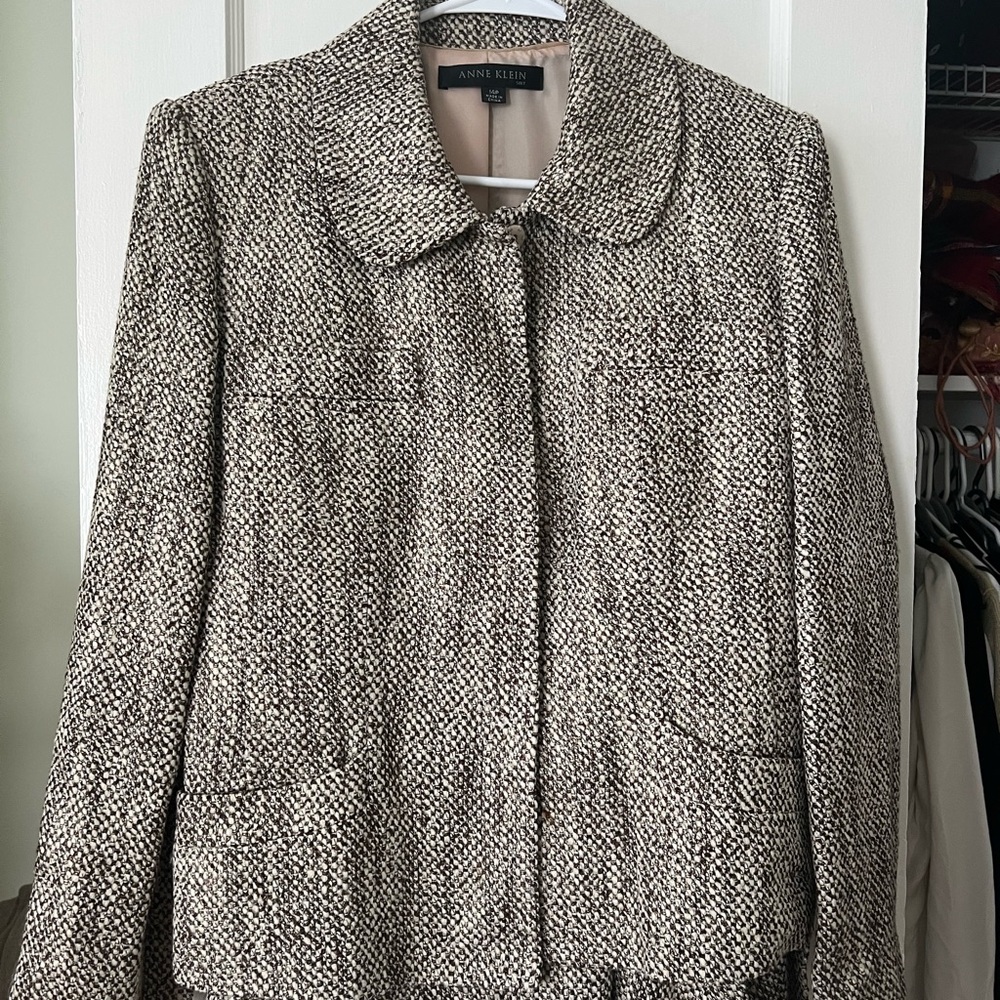 Anne Klein Women's Tweed Skirt Suit